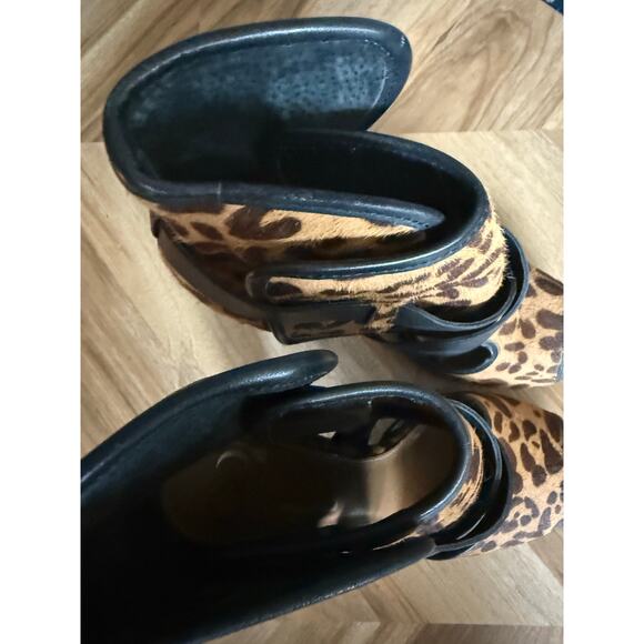 Kelsi Dagger Cheetah Faux Fur Platform Block Heels - Picture 5 of 9